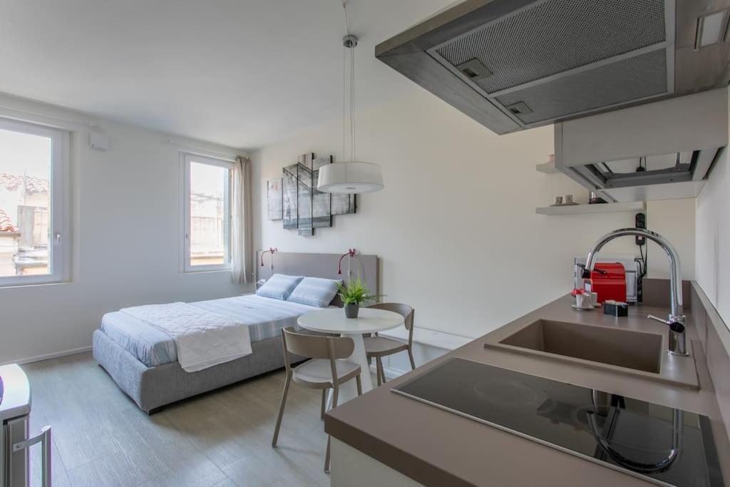 Residenza Subitosanto - Appartamento 5B "Giotto" Pádua Exterior foto